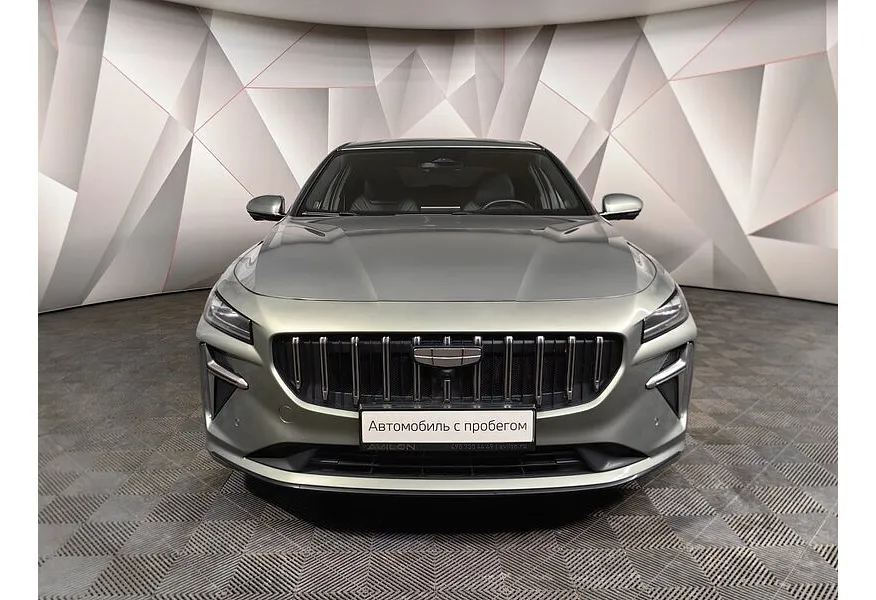 Geely Preface 2.0T 7DCT 2WD (200 л.с.) Flagship Зеленый в АВИЛОН. Слайд №7