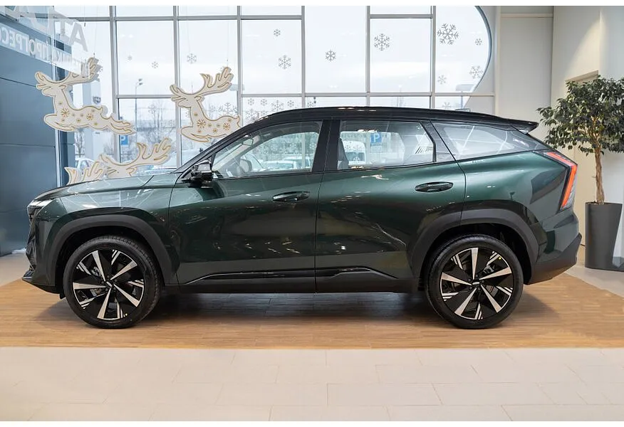Geely Atlas 1.5T DCT FWD (147 л.с.) Luxury Зеленый в АВИЛОН. Слайд №2