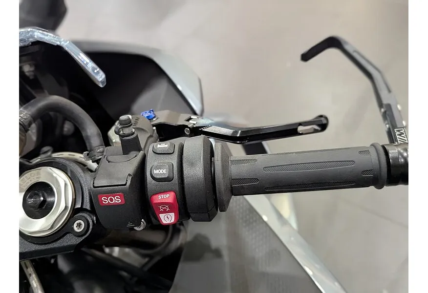 BMW Motorrad S 1000 RR S 1000 RR 999 см³ (207) 999 Серый в АВИЛОН. Слайд №11