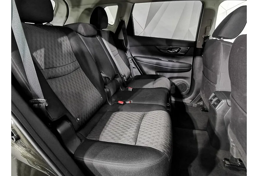 Nissan X-Trail 2.0 CVT AWD (144 л.с.) Зеленый в АВИЛОН. Слайд №11