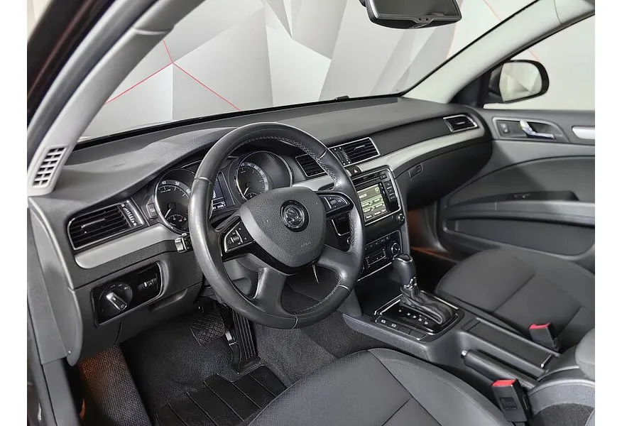 Skoda Superb 1.8 TSI DSG (152 л.с.) Коричневый в АВИЛОН. Слайд №17