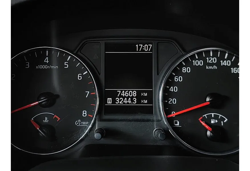 Nissan X-Trail 2.0 CVT AWD (141 л.с.) Серый в АВИЛОН. Слайд №21