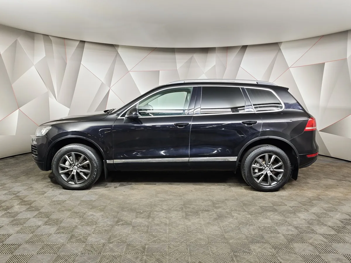 Volkswagen Touareg 3.6 FSI Tiptronic 4Motion (249 л.с.) V6 FSI Черный в АВИЛОН. Слайд №5