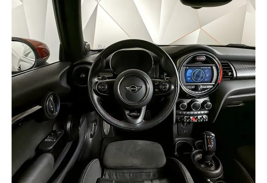 MINI 3 двери JCW 2.0 AT (231 л.с.) Черный в АВИЛОН. Слайд №15