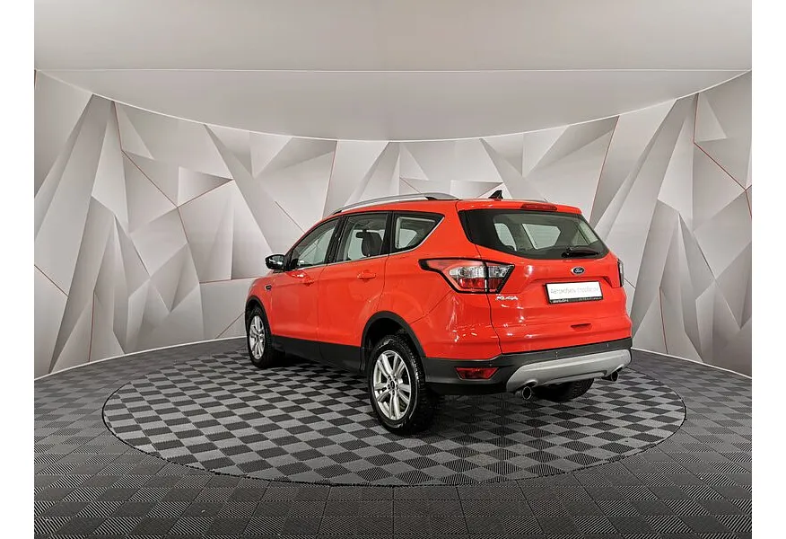 Ford Kuga 2.5 AT (150 л.с.) Красный в АВИЛОН. Слайд №4