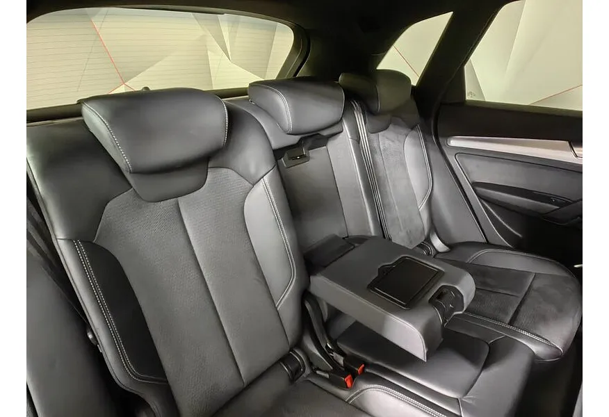 Audi Q5 2.0 TFSI S tronic quattro (249 л.с.) Design Синий в АВИЛОН. Слайд №16