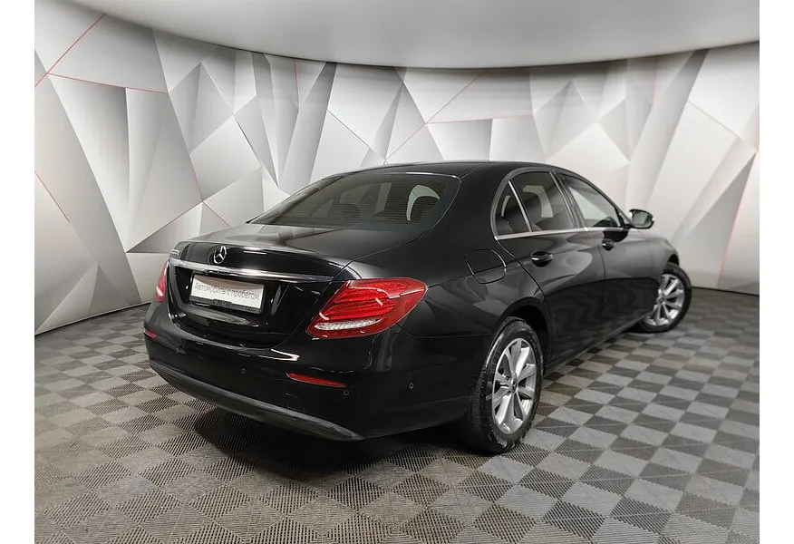 Mercedes-Benz E-Класс E 200 d 9G-TRONIC (160 л.с.) Business (Локальная сборка) Черный в АВИЛОН. Слайд №2