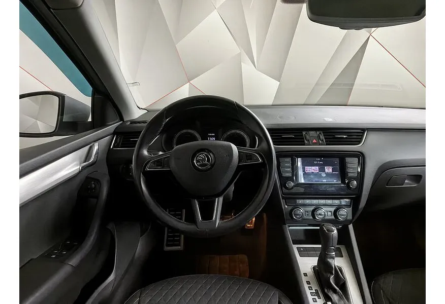 Skoda Octavia 1.6 AT (110 л.с.) Серебристый в АВИЛОН. Слайд №20