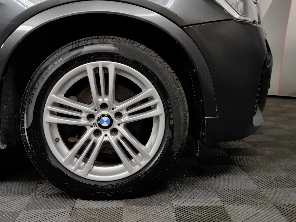 BMW X4 xDrive20i Steptronic (184 л.с.) M Sport (Локальная сборка) Серый в АВИЛОН. Слайд №7