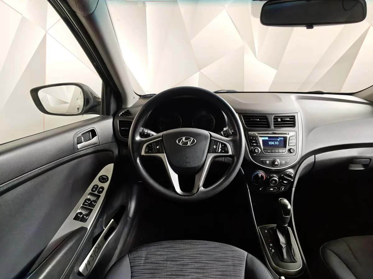 Hyundai Solaris 1.6 AT (123 л.с.) Comfort Черный в АВИЛОН. Слайд №20