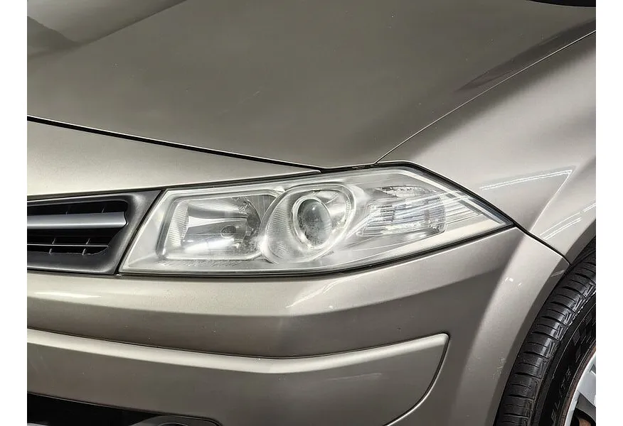 АВИЛОН - Renault Megane 1.6 AT (115 л.с.) Бежевый - slide 16