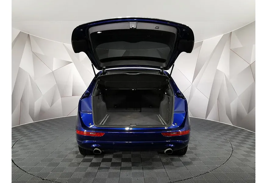 Audi Q5 2.0 TFSI S tronic quattro (249 л.с.) Синий в АВИЛОН. Слайд №11