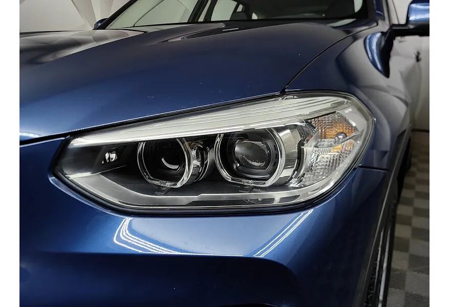 BMW X3 xDrive20i AT (184 л.с.) Base Локальная сборка Синий в АВИЛОН. Слайд №15