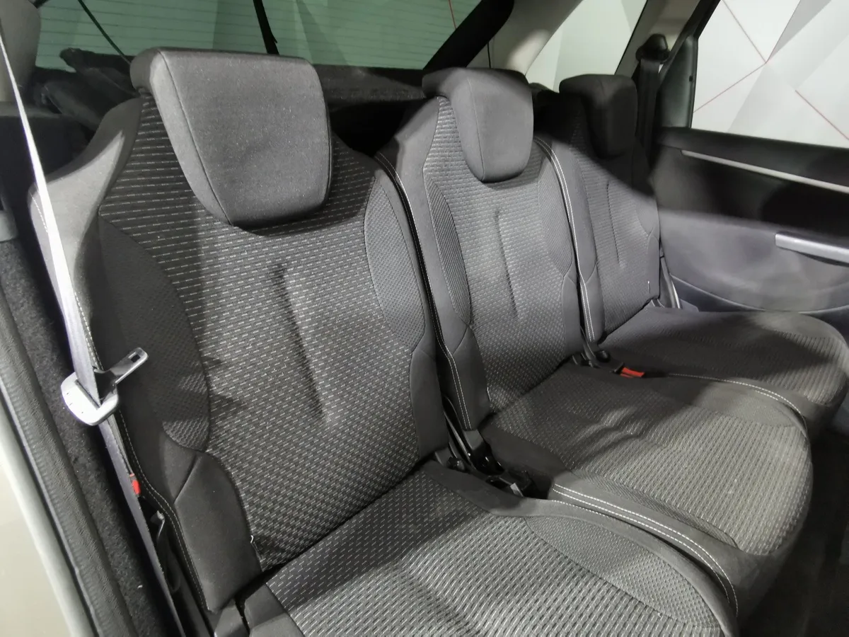 Citroen C4 Picasso 1.6 THP AT (150 л.с.) Коричневый в АВИЛОН. Слайд №16