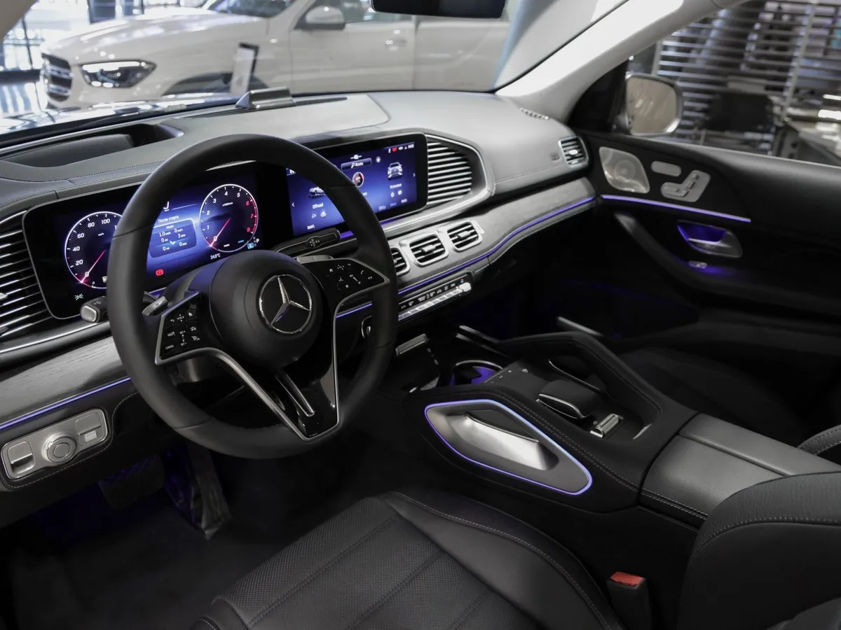 Mercedes-Benz GLE 450 4MATIC 9G-TRONIC (367 л.с.) Черный в АВИЛОН. Слайд №11
