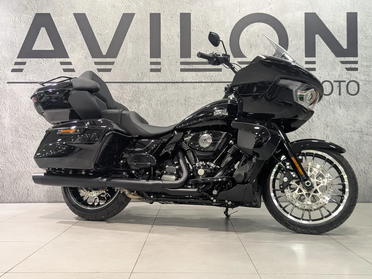 Harley-Davidson Road Glide 1923 Road Glide 1923 Черный в АВИЛОН. Слайд №2