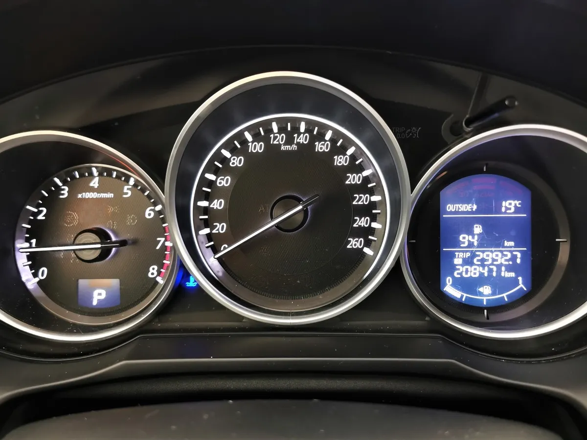 Mazda 6 2.0 SKYACTIV-G AT (150 л.с.) Белый в АВИЛОН. Слайд №17