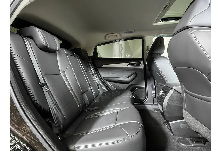 Haval F7 1.5T AWD 7DCT (150 л.с.) Premium Черный в АВИЛОН. Слайд №16