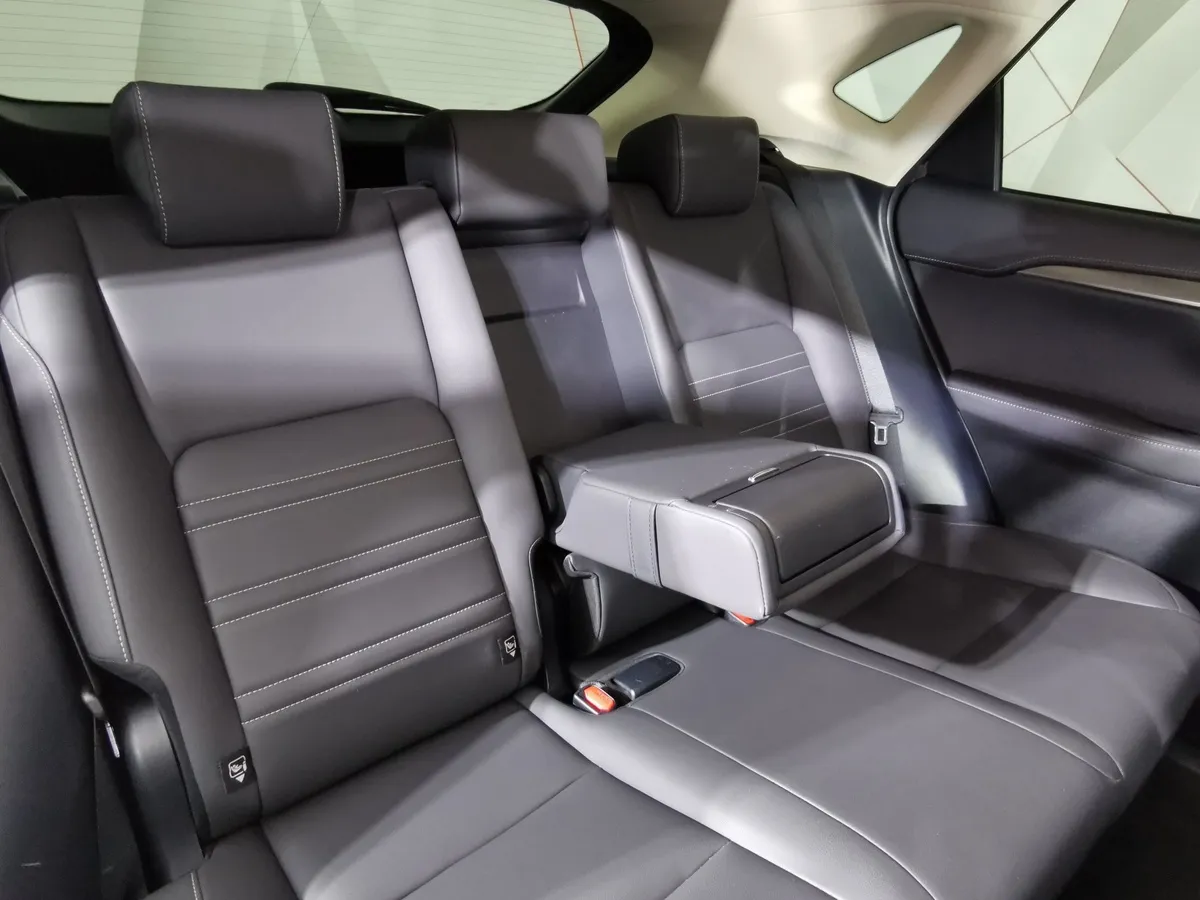 Lexus NX 200 CVT AWD (150 л.с.) Comfort Черный в АВИЛОН. Слайд №15