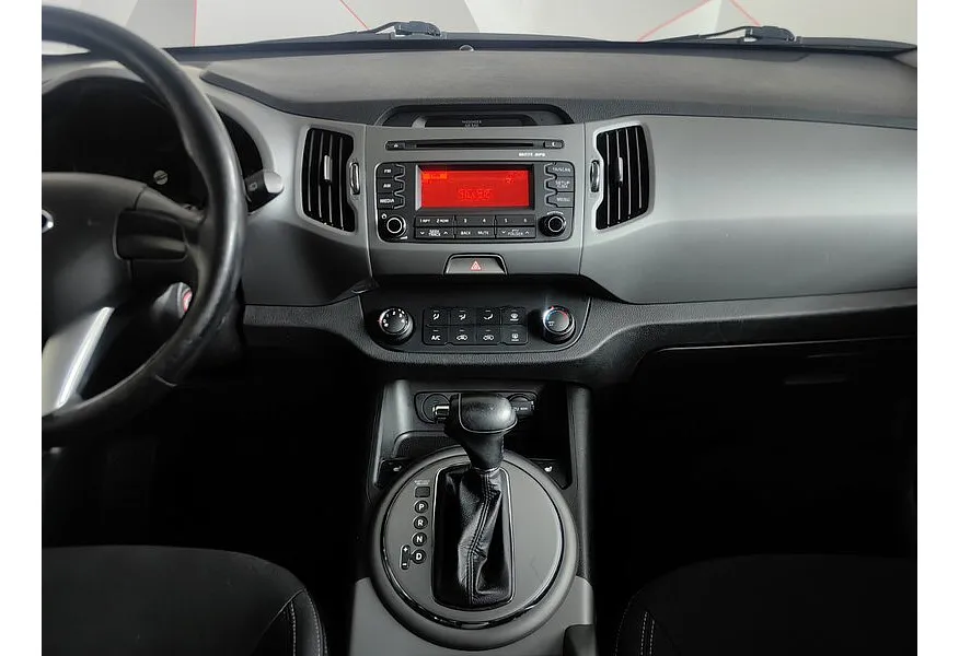 АВИЛОН - Kia Sportage 2.0 AT (150 л.с.) Белый - slide 11