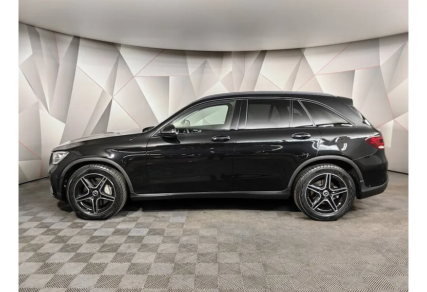 Mercedes-Benz GLC 300 9G-TRONIC 4MATIC (245 л.с.) Sport Черный в АВИЛОН. Слайд №5