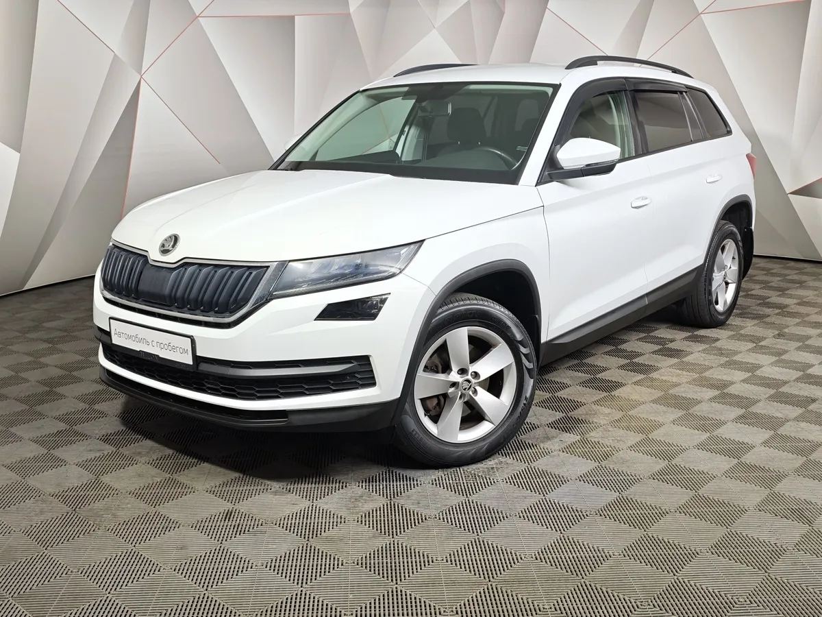 АВИЛОН - Skoda Kodiaq 1.4 TSI DSG 4X4 (150 л.с.) Белый - slide 10272253