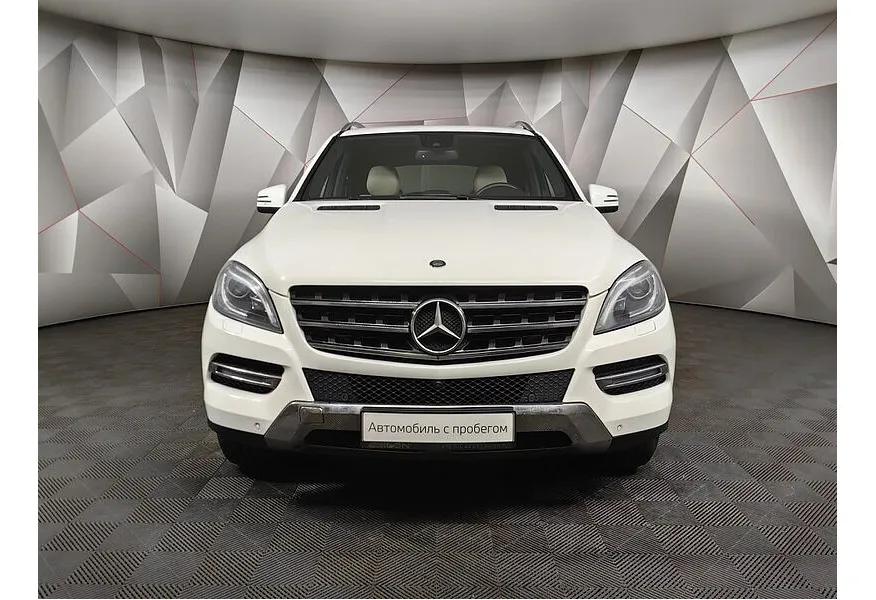 Mercedes-Benz M-Класс ML 300 BlueEfficiency 7G-Tronic Plus 4Matic (249 л.с.) Белый в АВИЛОН. Слайд №7
