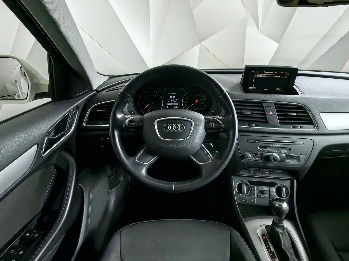 Audi Q3 1.4 TFSI S tronic (150 л.с.) Белый в АВИЛОН. Слайд №20