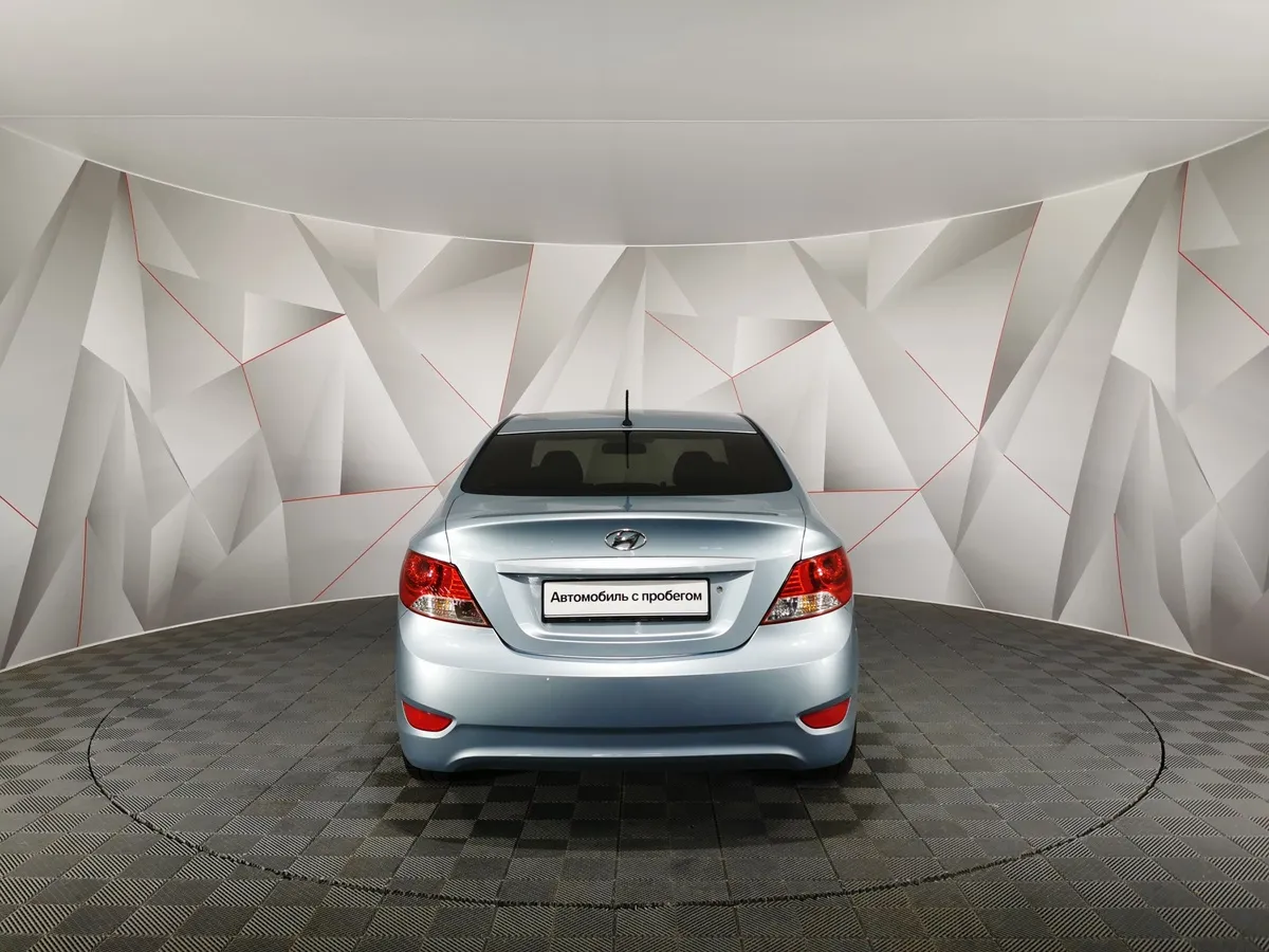 Hyundai Solaris 1.4 AT (107 л.с.) Comfort Голубой в АВИЛОН. Слайд №8