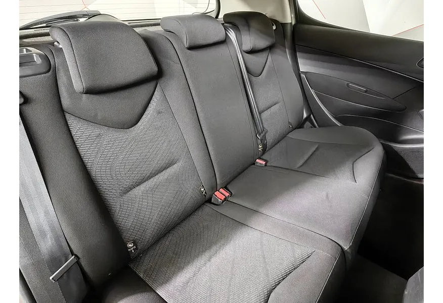 Peugeot 308 1.6 AT (120 л.с.) Бежевый в АВИЛОН. Слайд №17