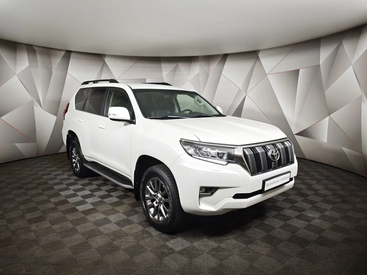 Toyota Land Cruiser Prado 4.0 AT AWD (249 л.с.) Белый в АВИЛОН. Слайд №3