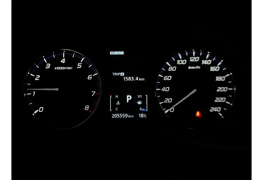 Mitsubishi Outlander 2.0 CVT 4WD (146 л.с.) Instyle E29 Серый в АВИЛОН. Слайд №21