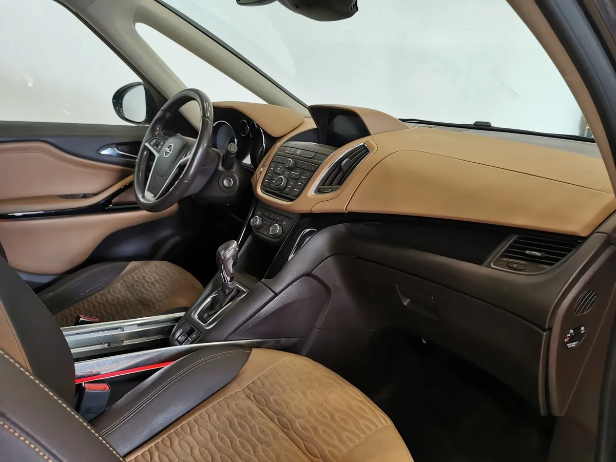 Opel Zafira 2.0 CDTI AT (165 л.с.) Коричневый в АВИЛОН. Слайд №12