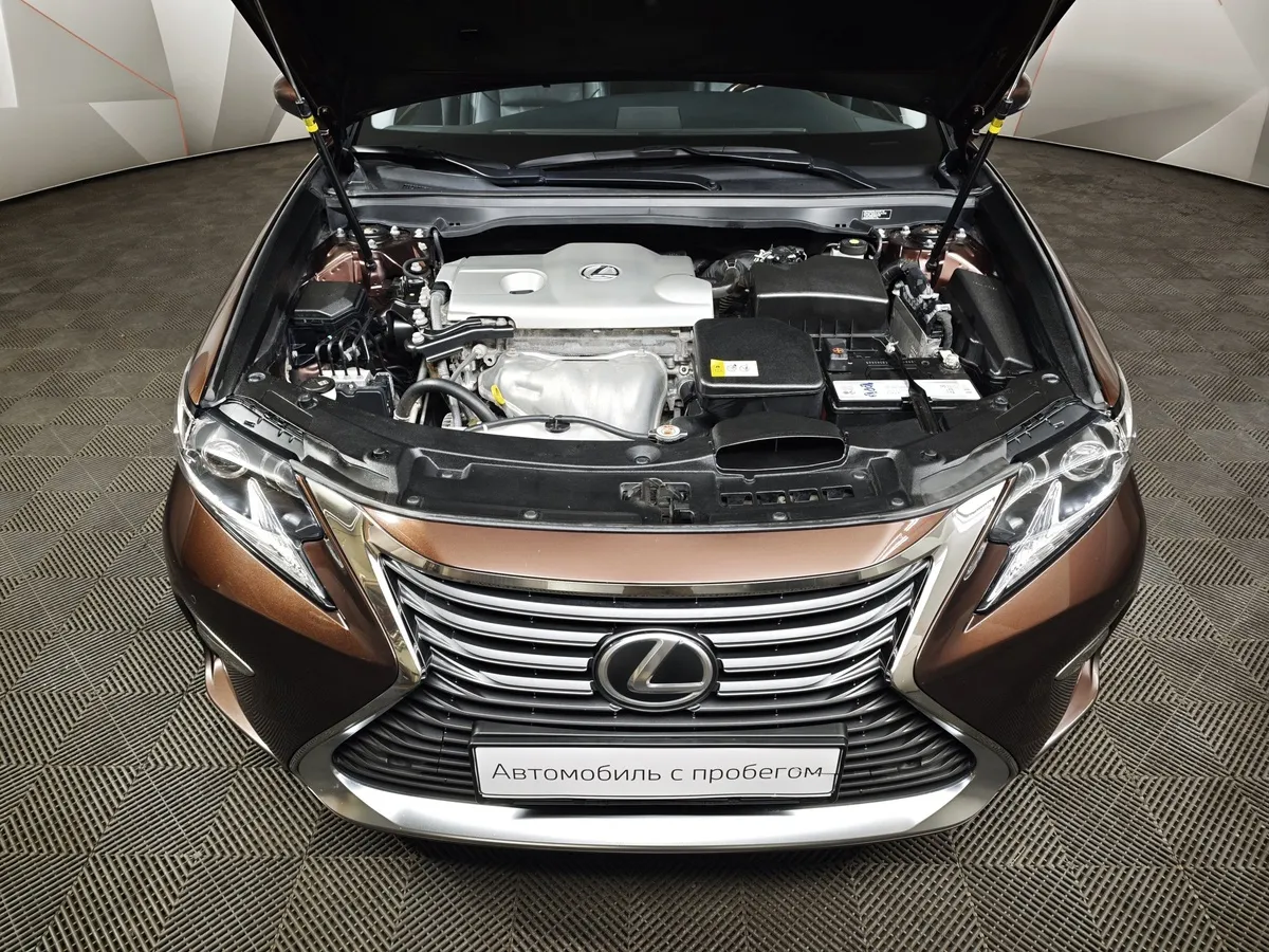 Lexus ES 250 AT (184 л.с.) Коричневый в АВИЛОН. Слайд №11