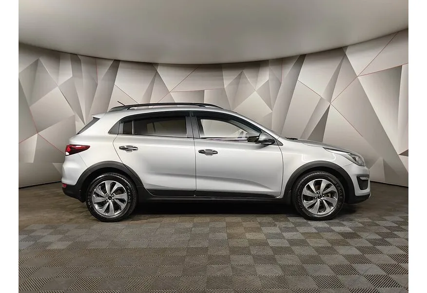 LIVE. Слайд №4