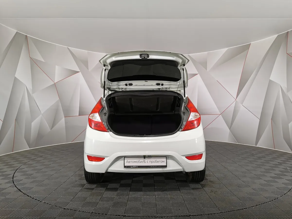 Hyundai Solaris 1.6 AT (123 л.с.) Active Белый в АВИЛОН. Слайд №10