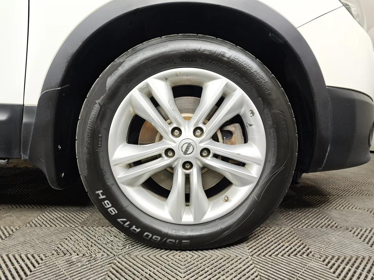 Nissan Qashqai + 2 2.0 CVT AWD (141 л.с.) Белый в АВИЛОН. Слайд №9