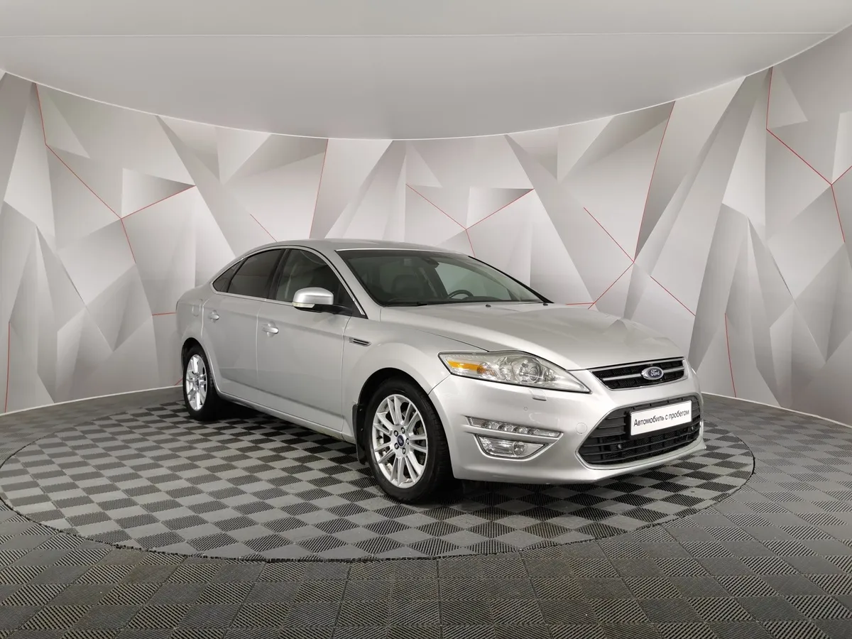 Ford Mondeo 2.0 EcoBoost PowerShift (200 л.с.) Titanium Black Серебристый в АВИЛОН. Слайд №3