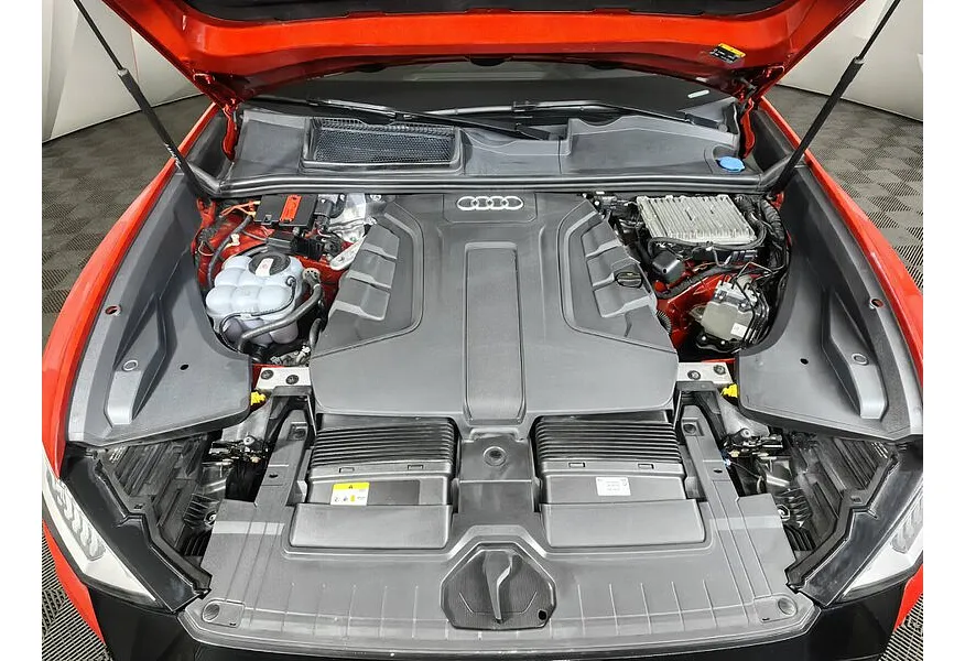 Audi Q8 45 TDI Tiptronic quattro (249 л.с.) Красный в АВИЛОН. Слайд №11