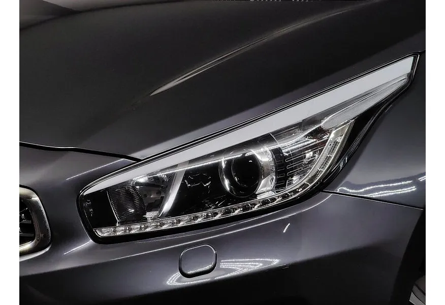 Kia Ceed 1.6 DCT (135 л.с.) Prestige Серый в АВИЛОН. Слайд №10