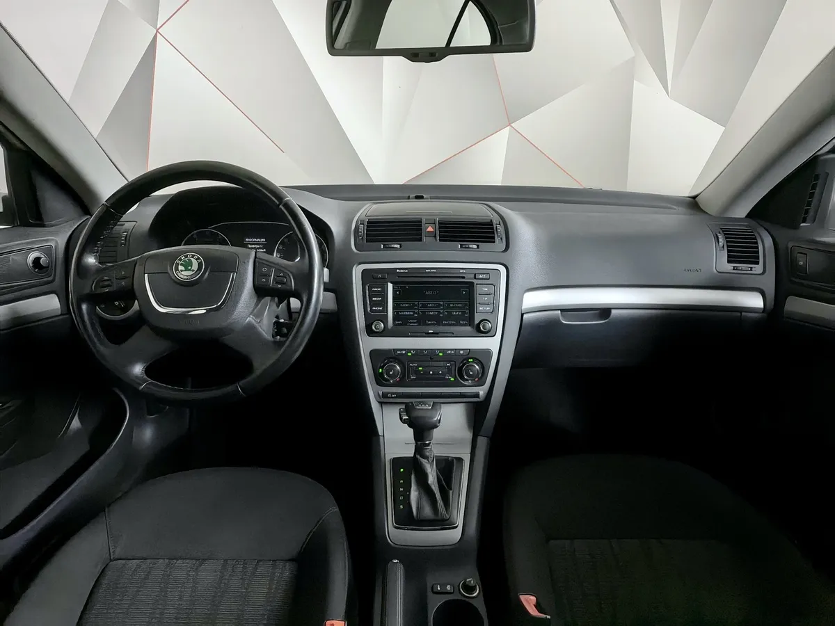 Skoda Octavia 1.8 TSI DSG (152 л.с.) Белый в АВИЛОН. Слайд №14