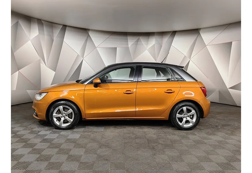Audi A1 1.4 TFSI S-tronic (122 л.с.) Оранжевый в АВИЛОН. Слайд №5 Audi A1 1.4 TFSI S-tronic (122 л.с.) Оранжевый в АВИЛОН. Слайд №5