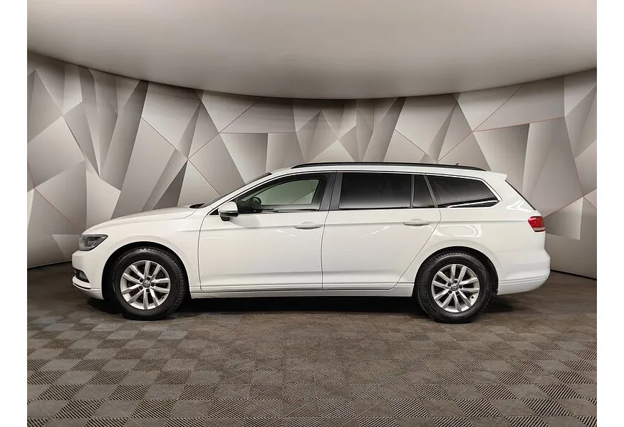 Volkswagen Passat 1.8 TSI DSG (180 л.с.) Comfortline Белый в АВИЛОН. Слайд №5