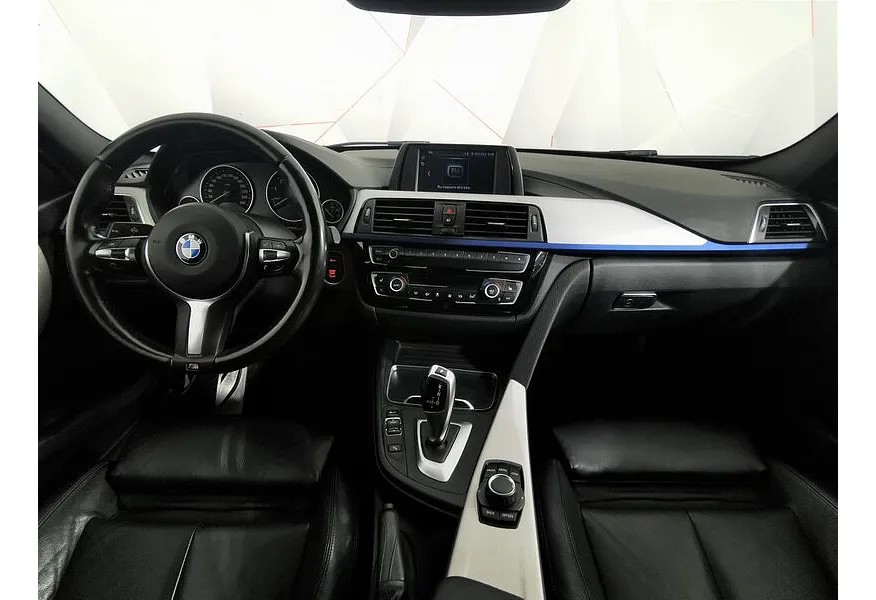 BMW 3 серия 330i xDrive (258 л.с.) Серебристый в АВИЛОН. Слайд №10
