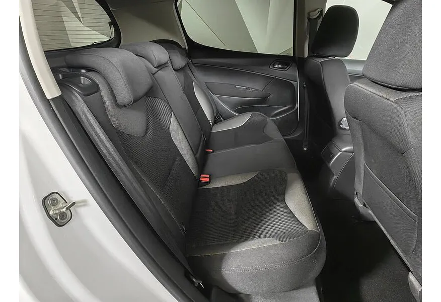 АВИЛОН - Peugeot 308 1.6 VTi AT (120 л.с.) Белый - slide 13
