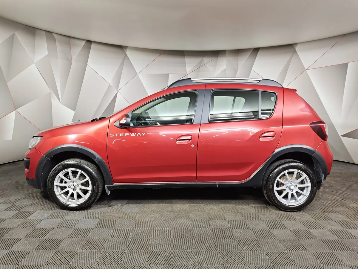 Renault Sandero 1.6 AT (102 л.с.) Drive Красный в АВИЛОН. Слайд №5
