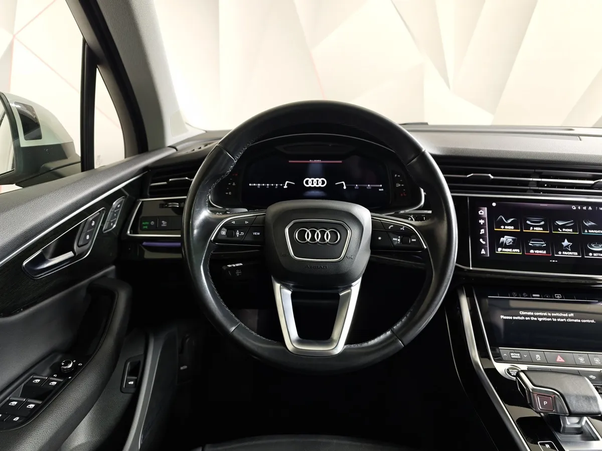 Audi Q7 3.0 TFSI Tiptronic quattro (333 л.с.) Белый в АВИЛОН. Слайд №20