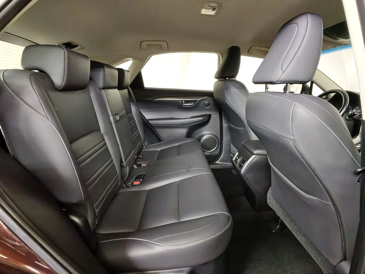 Lexus NX 200 CVT AWD (150 л.с.) Коричневый в АВИЛОН. Слайд №16