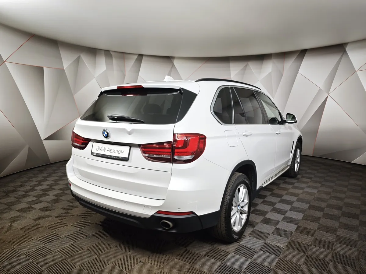 BMW X5 xDrive25d Steptronic (218 л.с.) Business (Локальная сборка) Белый в АВИЛОН. Слайд №2