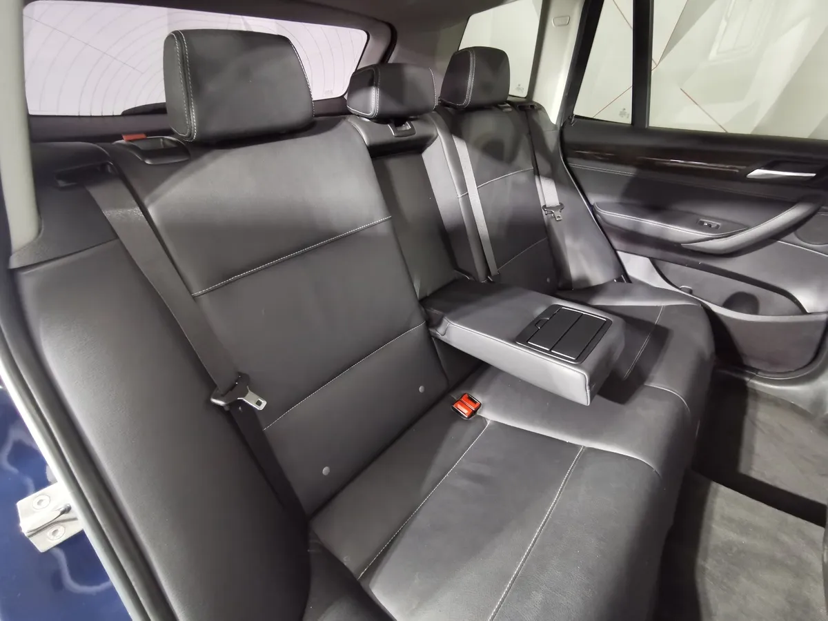 BMW X3 xDrive28i AT (245 л.с.) Синий в АВИЛОН. Слайд №14